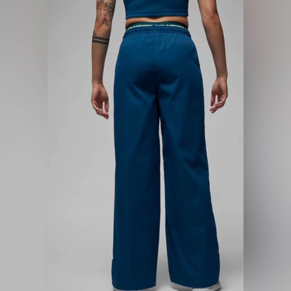 Jordan Nike Sportswear Women Mid-Rise Pants Blue wide Leg Size XS - Picture 2 of 12